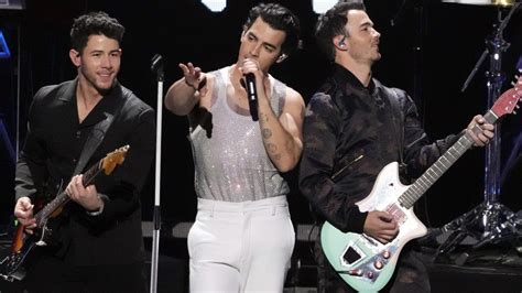 Jonas Brothers add extra date for Austin's Moody Center